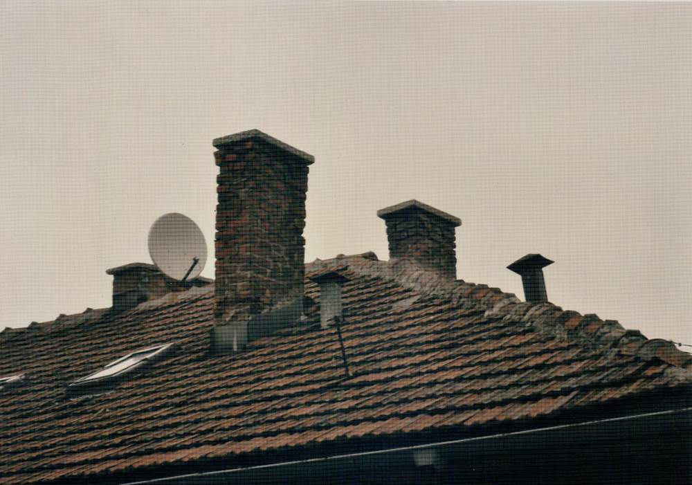 The condominium&#39;s roof before the renovations.