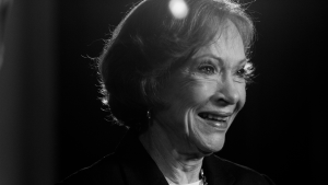 black and white close-up portrait of Rosalynn Carter smiling.