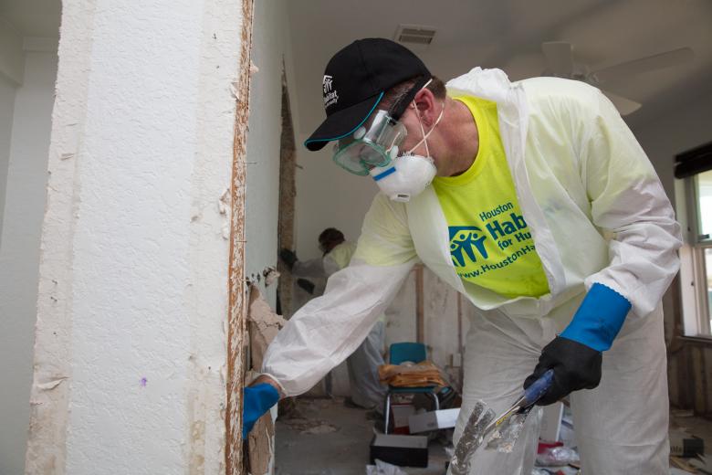 Jonathan Reckford habitat hurricane cleanup