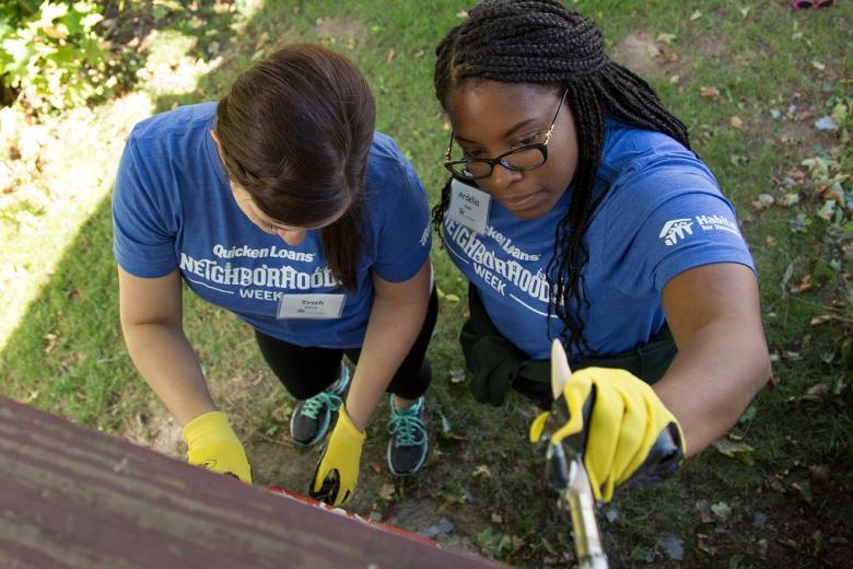 Quicken Loans volunteers