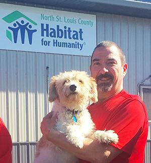 A former deputy sheriff builds a more accessible home in Minnesota with help from his friends.