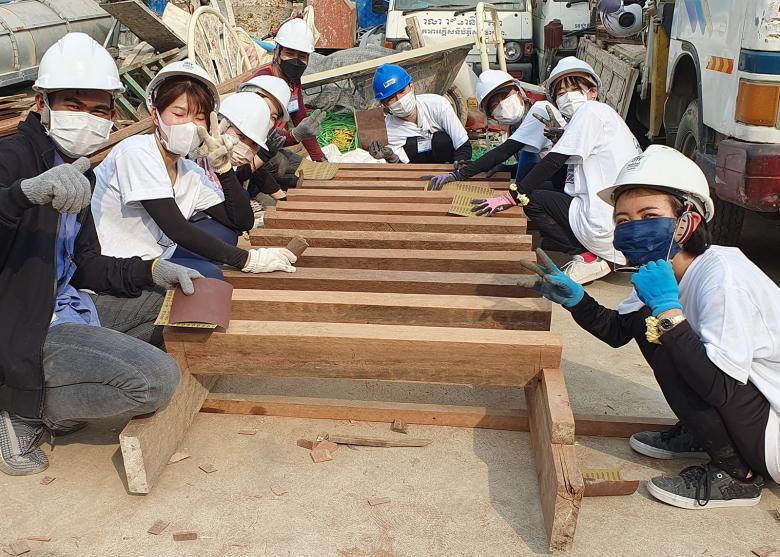 Phnom Penh - Japanese volunteers