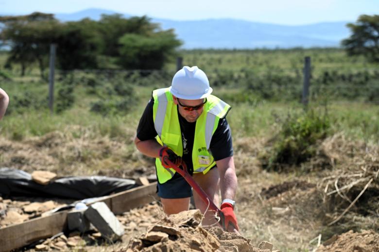 volunteer during the build